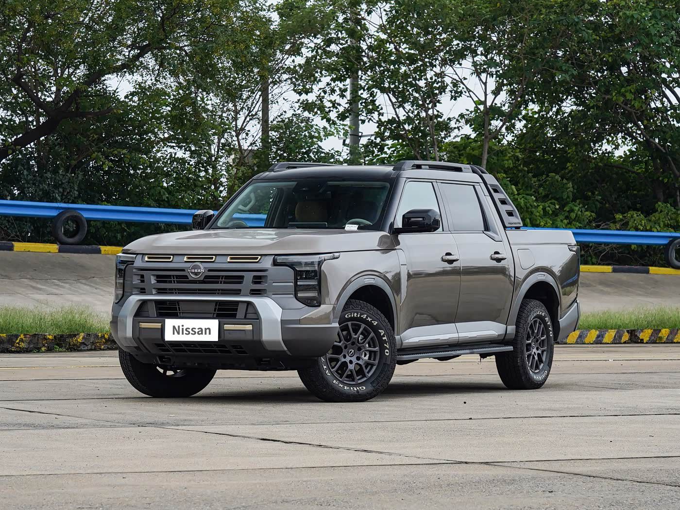 Nissan Frontier Pro